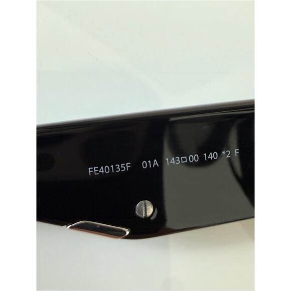NEW!!! Fendi black women sunglasses FE40135F 01A Authentic